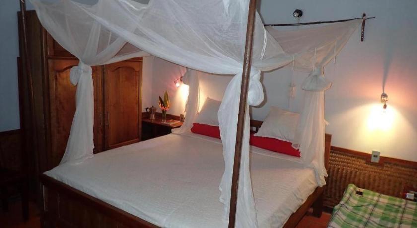 Forest Floor Lodge Каттьен Экстерьер фото